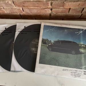 Kendrick Lamar “good kid, m.A.A.d city” black vinyl